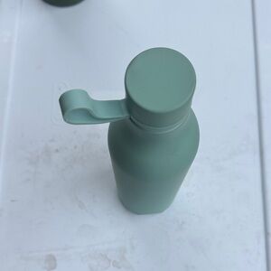 Mint Green Insulated Water Bottle